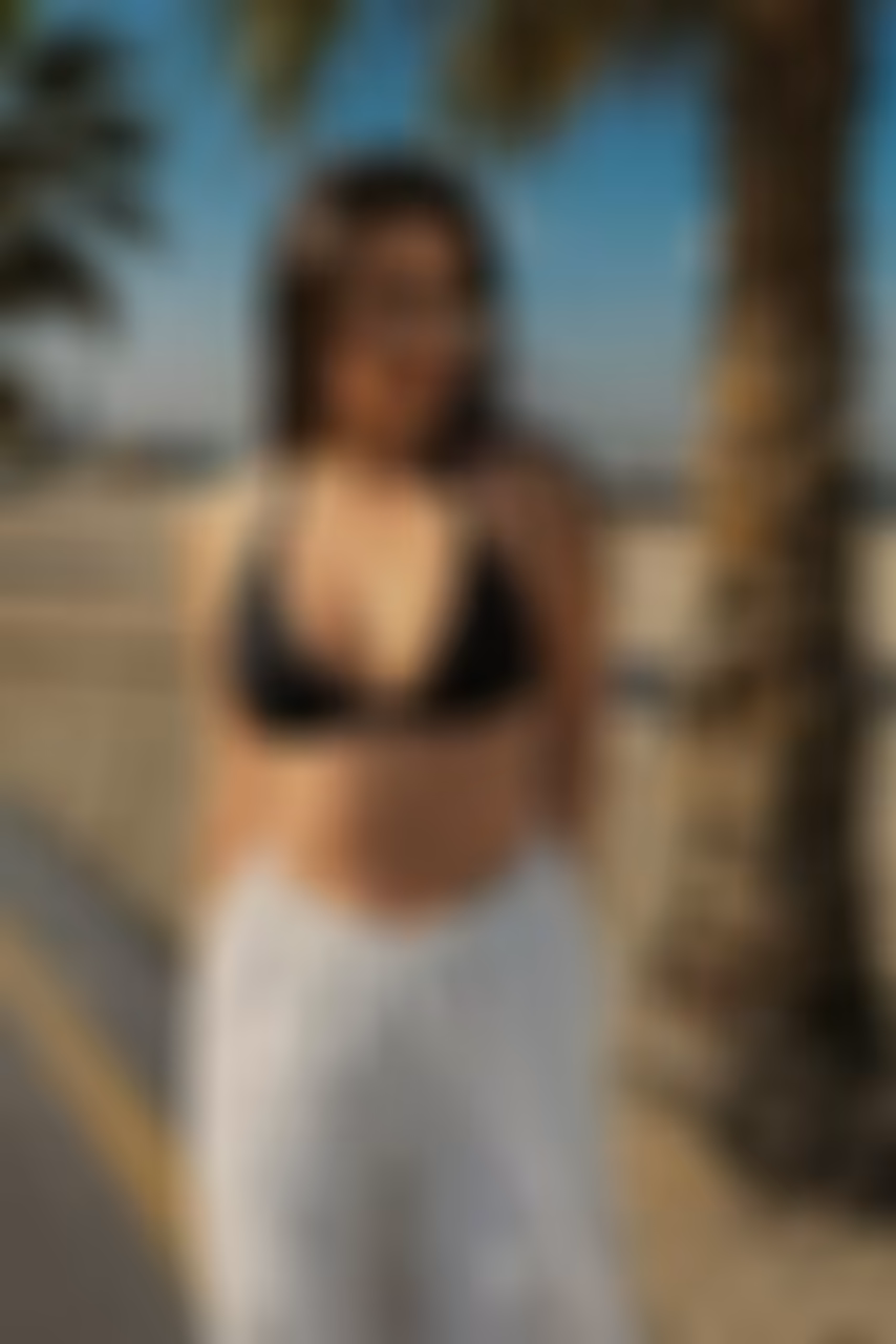 Alina tender personals