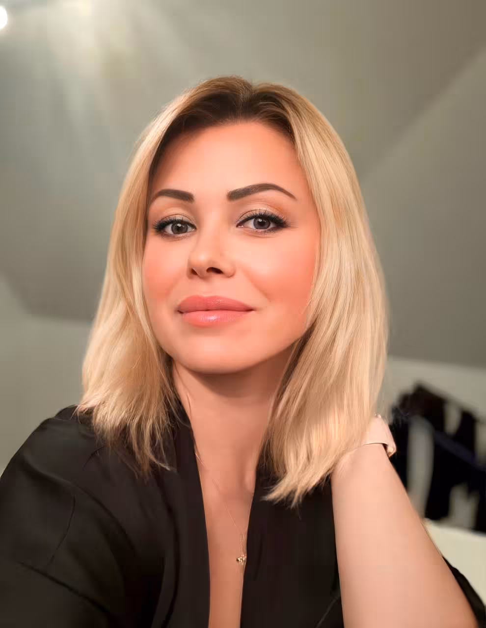 Svetlana conocer personas solteras