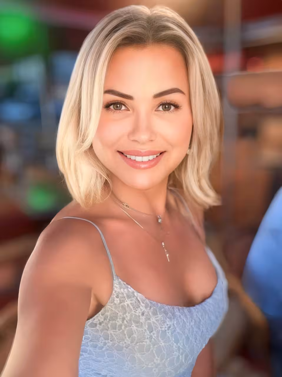 Svetlana conocer personas solteras
