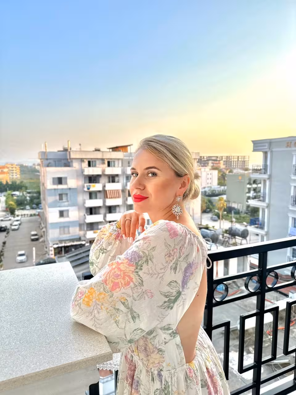 Olga single woman in new orleans