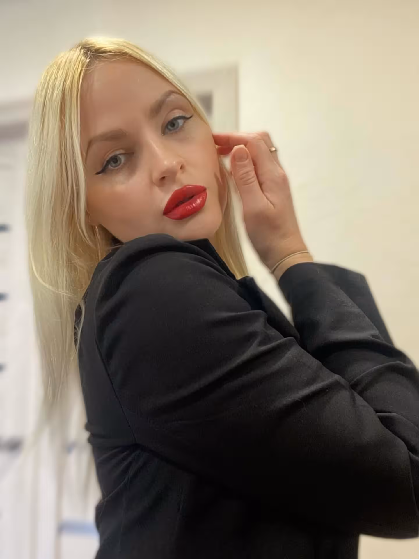 Olena 50 first dates russian lady