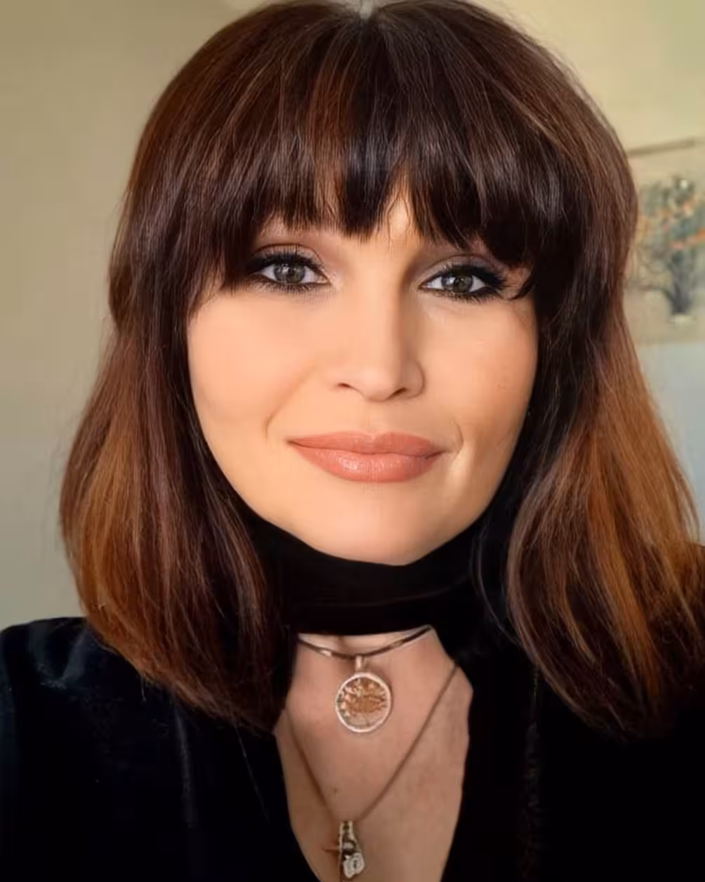 Mila holostyak russian