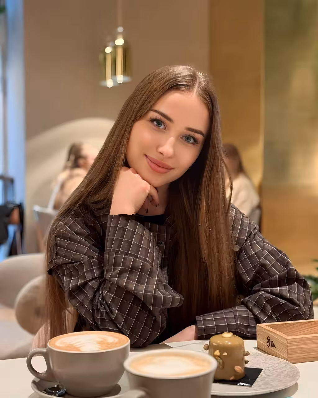 Veronika 21 yo from Ivano-Frankivsk Ukraine Bride introduction has been decent