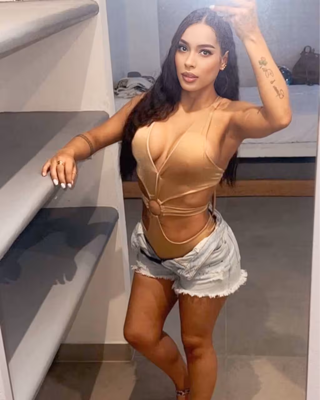 MELISA 33 yo from Medellin Colombia Bride search engines are my main tool