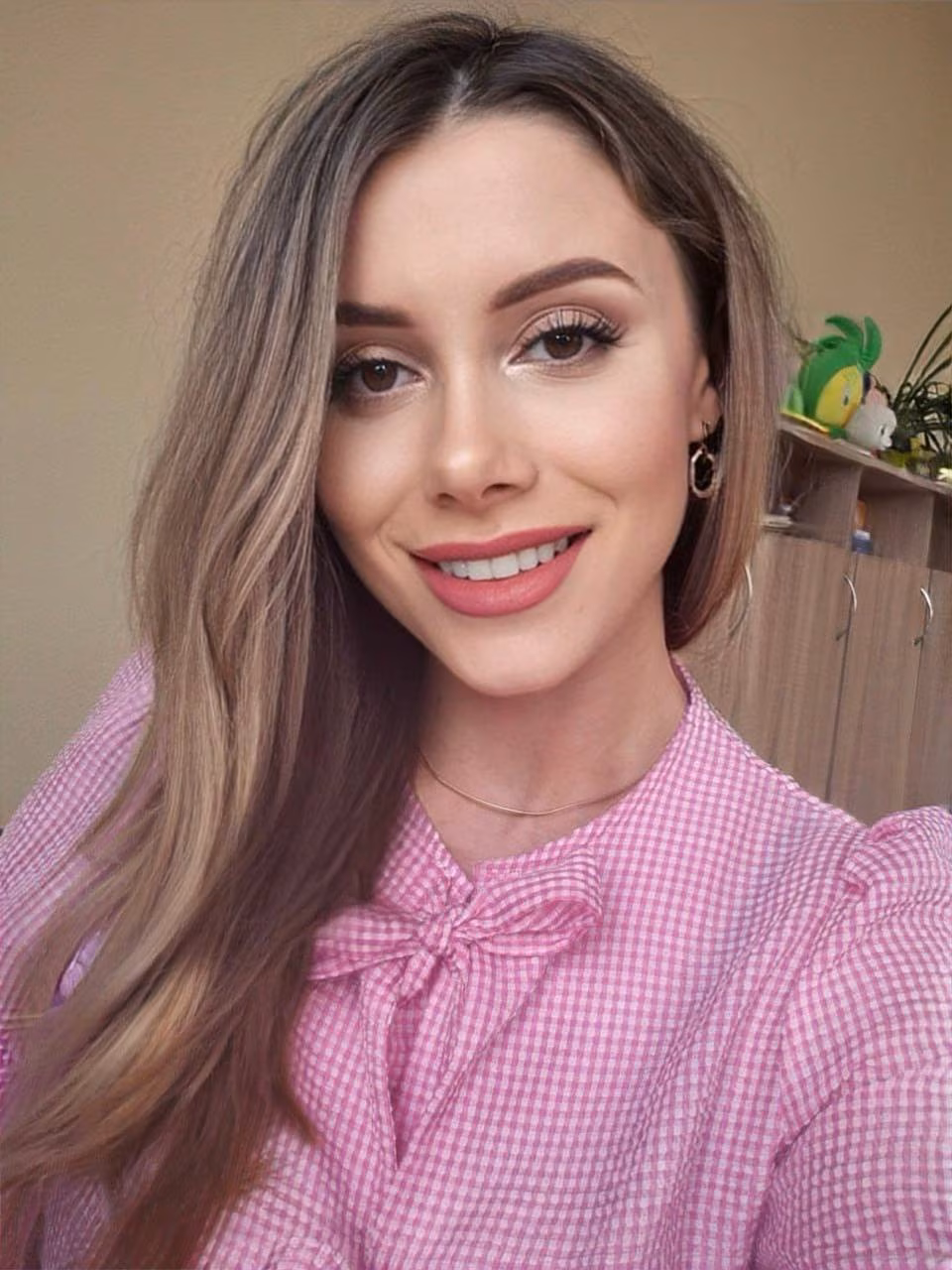 Inna 33 Chernihiv Ukraine Bride meeting sites are pretty cool