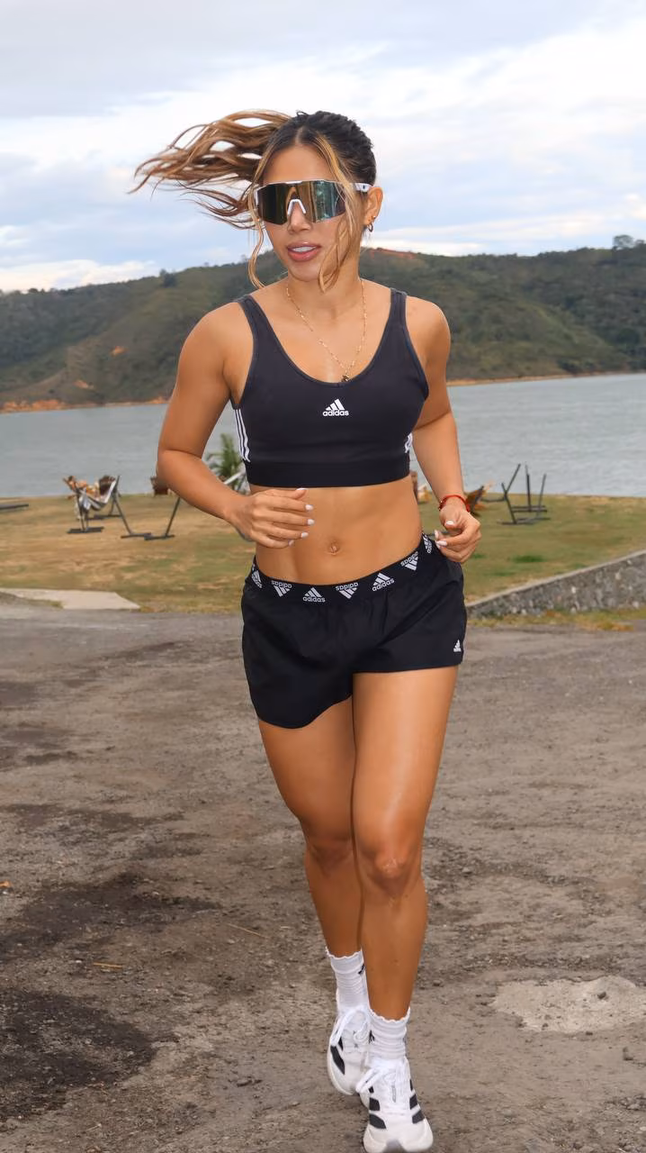 Jenifer 28 Cali Colombia Bride network dating has opened doors