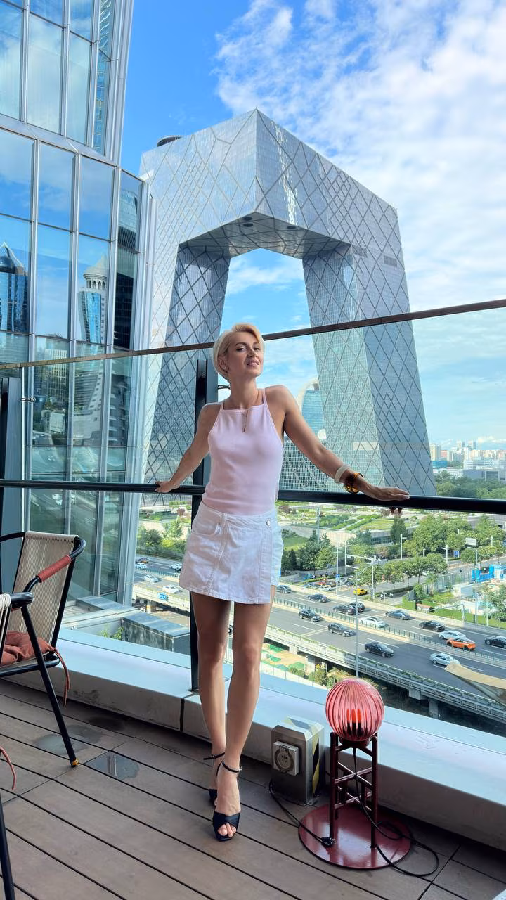 Oksana 35 Kiev Ukraine Bride platform dating is my new normal