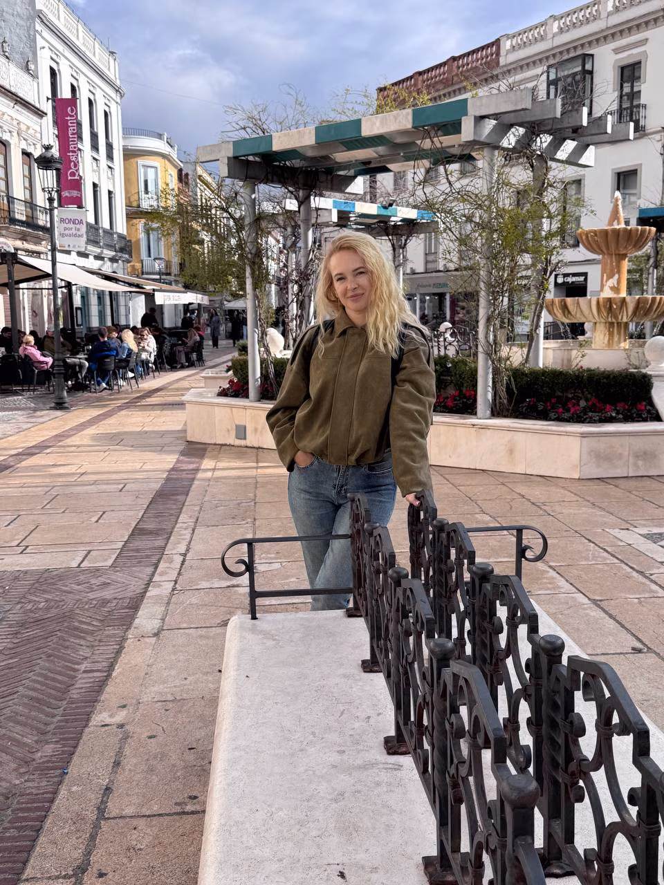 Olena 42 Benalmadena Spain Bride relationship platforms are legit