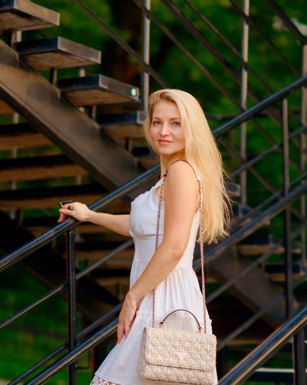 Elena 47 Vinnitsa Ukraine Bride relationship sites feel genuine