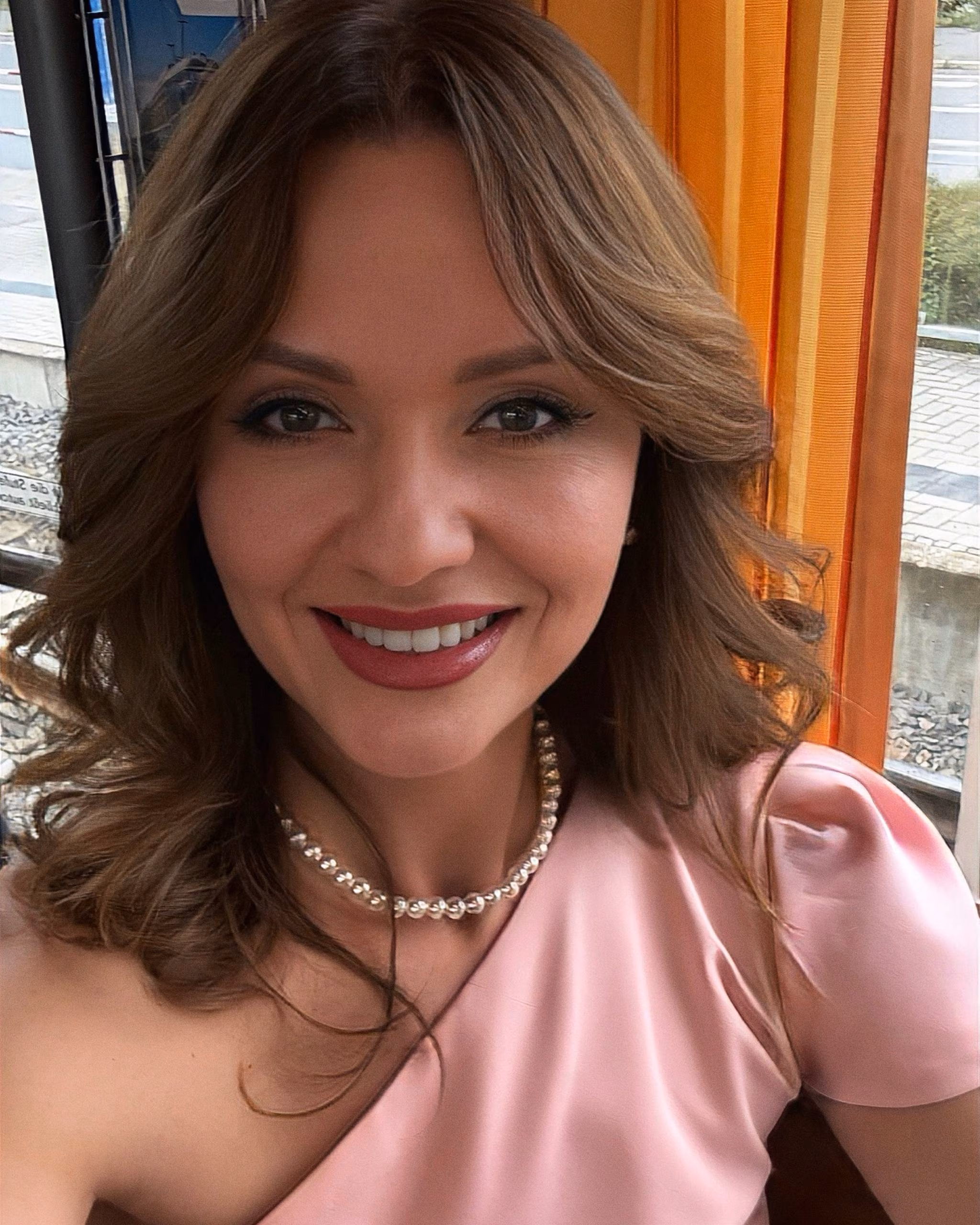 Anna 39 Düsseldorf Germany Bride romance services have given me hope