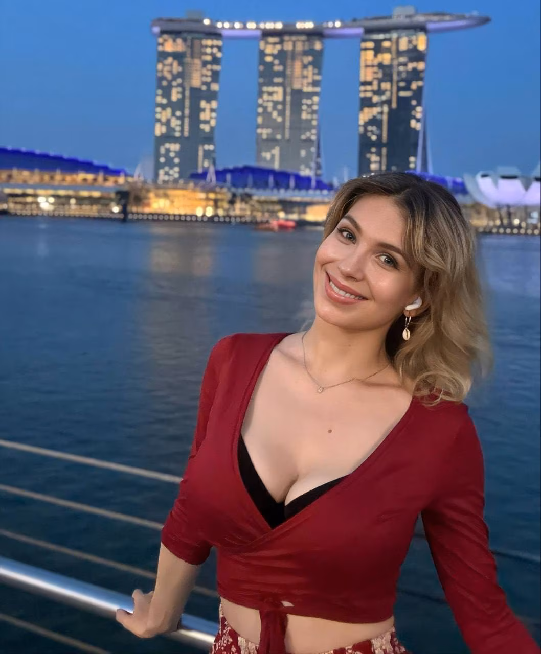 Anastasiia 23 Lisbon  Portugal I'm all about bride dating these days