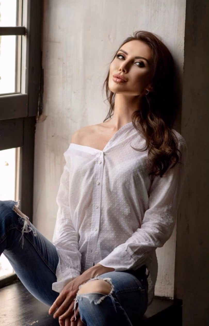 Elena 43 Milan Italy I'm all about bride dating these days