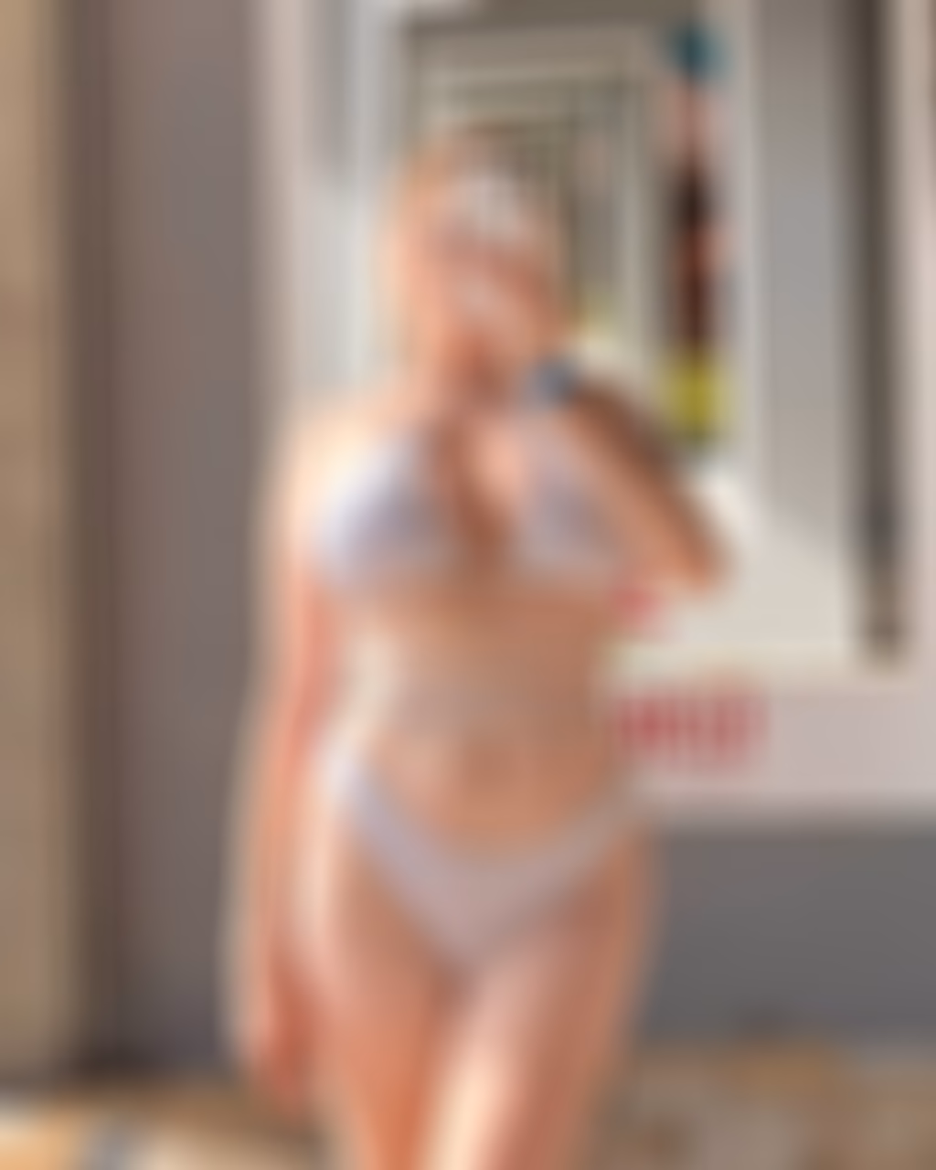 Alina 19 Kiev Ukraine I'm trying bride love for the first time